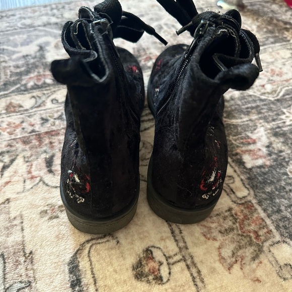 Dolce Vita Size 3 Girls Boots - Picture 3 of 3